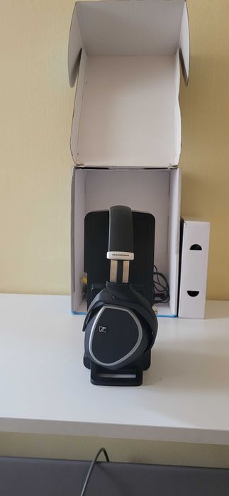 Sennheiser RS 195-U — căști wireless premium pentru TV