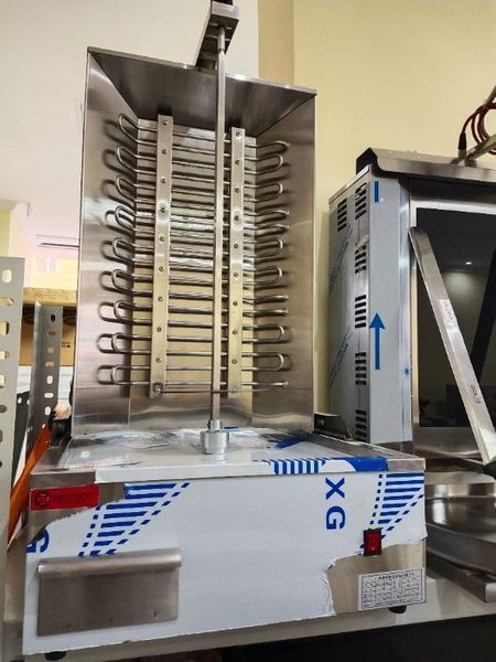 Аппарат для донера. Аппарат для кебаба. Донер.