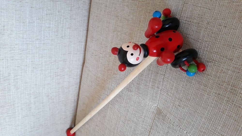 Детски дървена буталка / дърпалка - животни