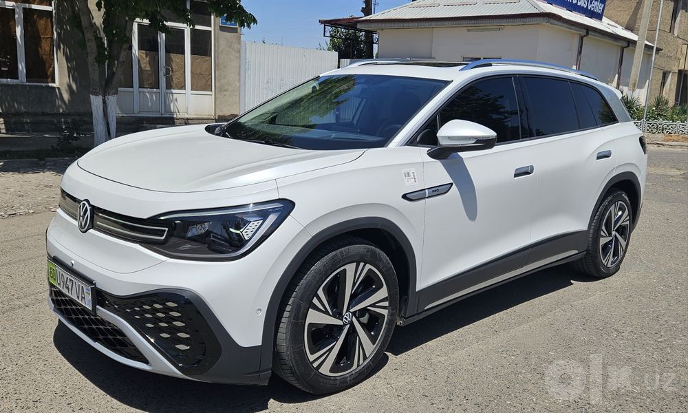 Volkswagen ID 6 crozz pro