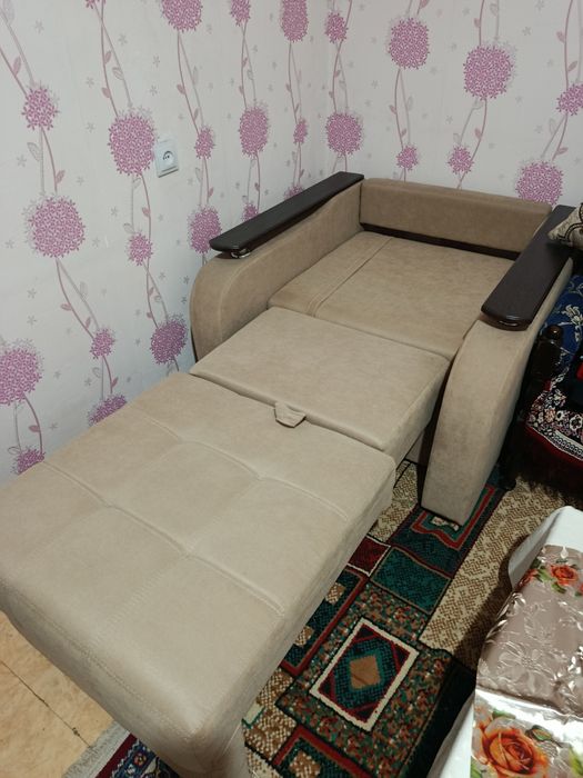 Продается кресло-кровать.