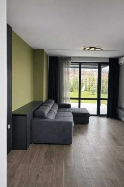 Дава се под наем Тристаен апартамент в София, Малинова долина - 110 кв.м за 1295.4 € - Снимка #1