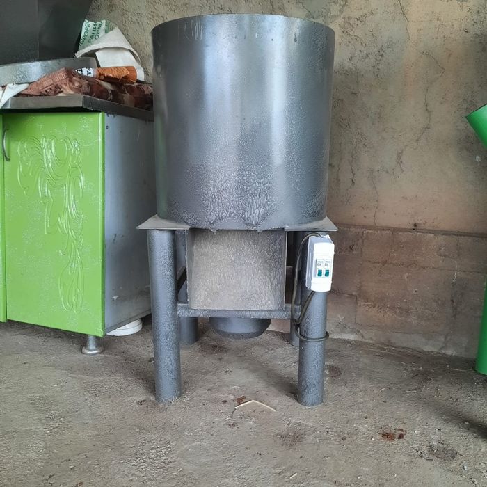 Дрбилька-dermen.kz  для зерна + запас 3ш. сетки