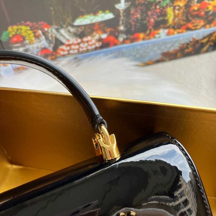 DG Дамска Чанта Топ Качество Всички Разцветки