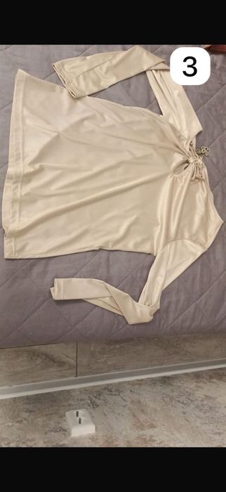 Платья и белый топ