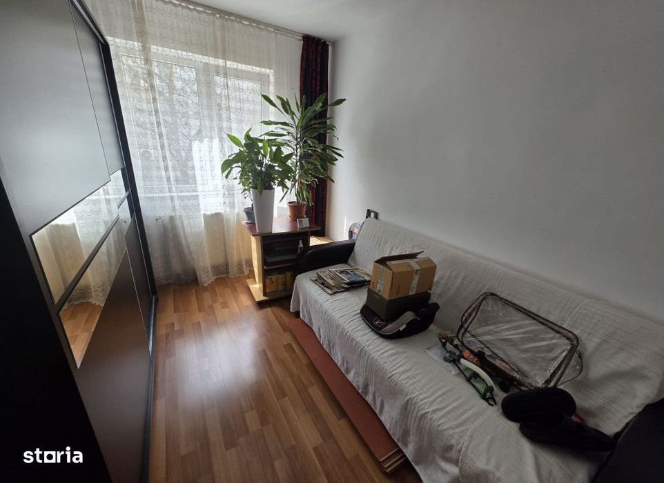 Apartament  3 camere Dacia , 54 metri, etaj 2 Cod:162251