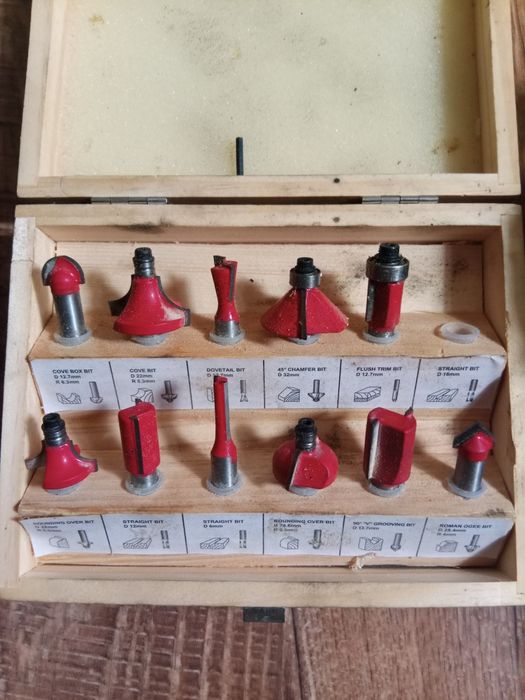 Продам Фрезерная машынка отличном состояние