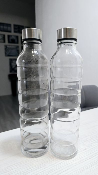 Шикарные бутылки для воды стекло