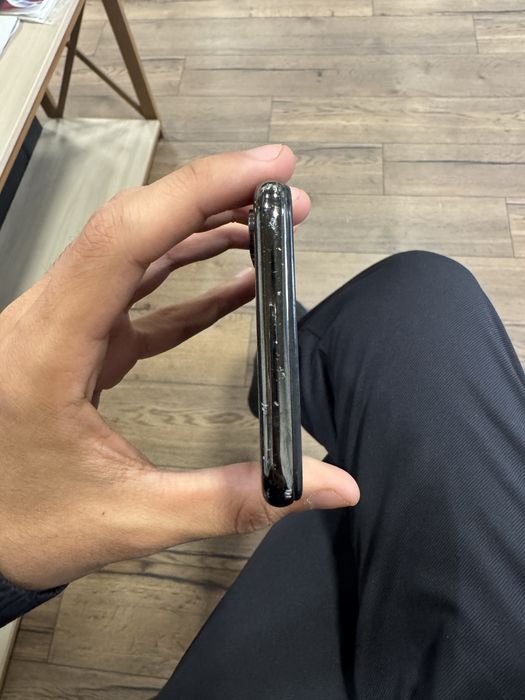 iPhone X , 64 gb , 100%