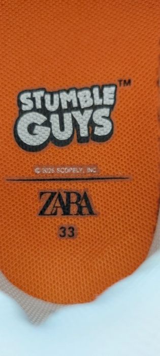 Vand tenisi Zara mărimea 33