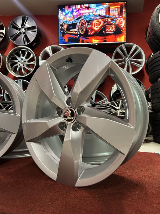 17 Цола 5х100 Skoda Scala Kamiq Fabia VW T Cross Tiago Polo  Original