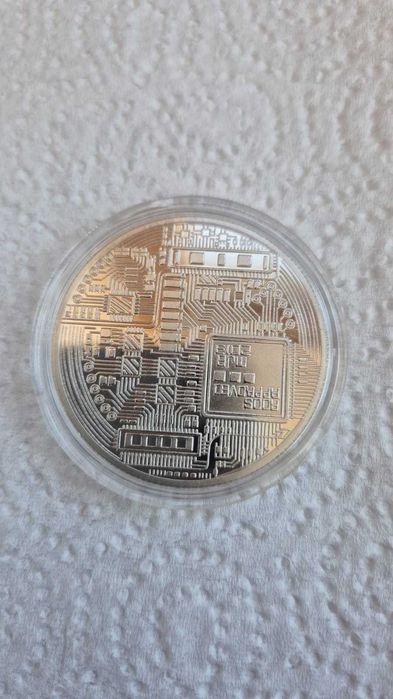 Bitcoin, 4 cm, metalica, noua in capsula sigilata