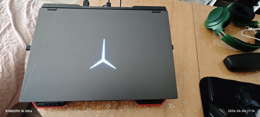 Lenovo Legion 5 Pro AMD Ryzen 7 5800H
NVIDIA GeForce RTX 3070 (Laptop, 140W)
16.0", QHD (2560 x 1600), 165 Hz, IPS
1000GB SSD
32GB RAM