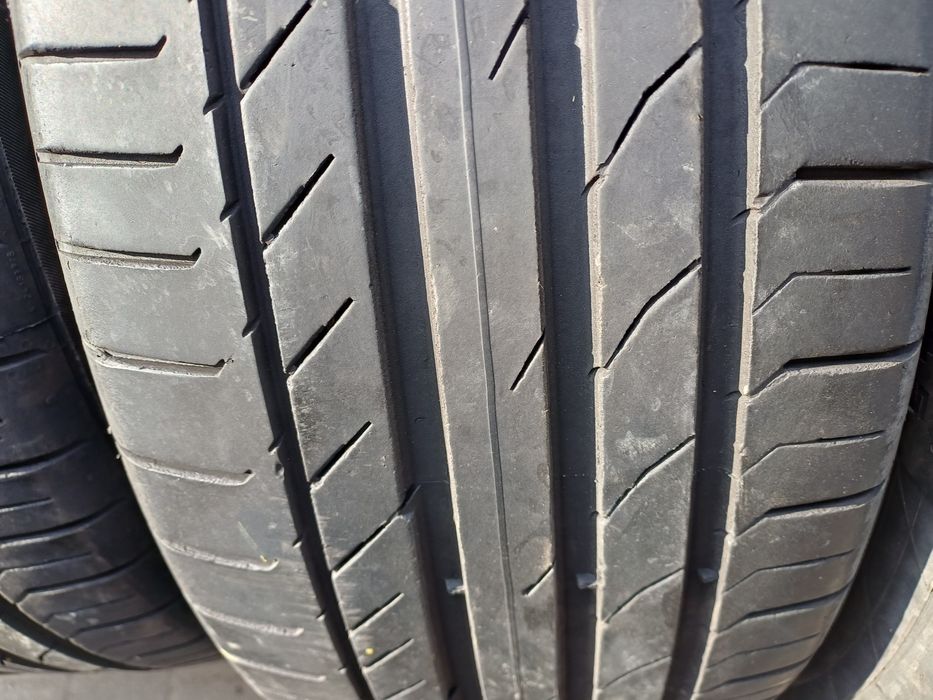 Гуми 235/55/19 Континентал