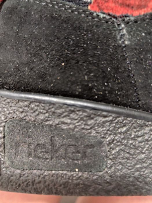 Продам фирменные сапоги!