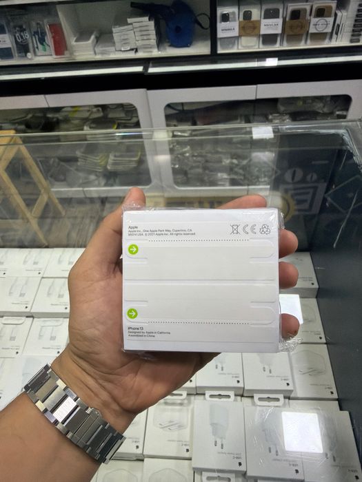 Iphone 18 Pro, 18 Pro Max Упаковка