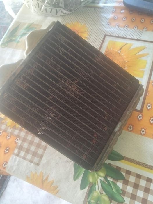 Продам медный радиатор печки