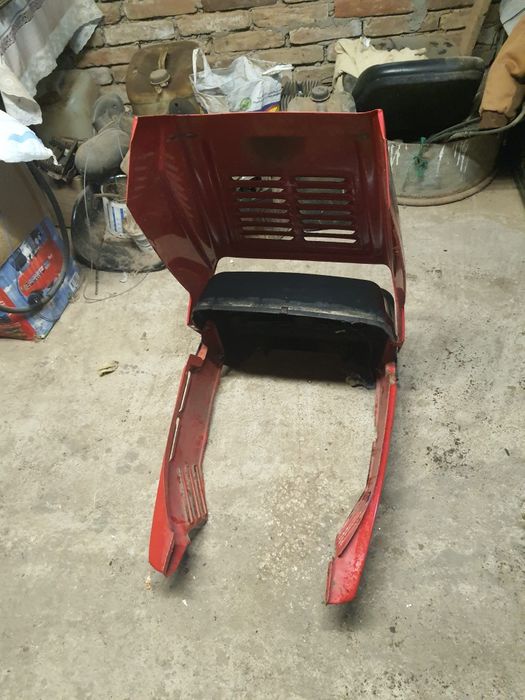 Capota tractoras tuns gazon tractor iarba