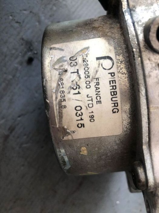 pompa vacuum 1.9 jtd alfa romeo 147 156 fiat stilo