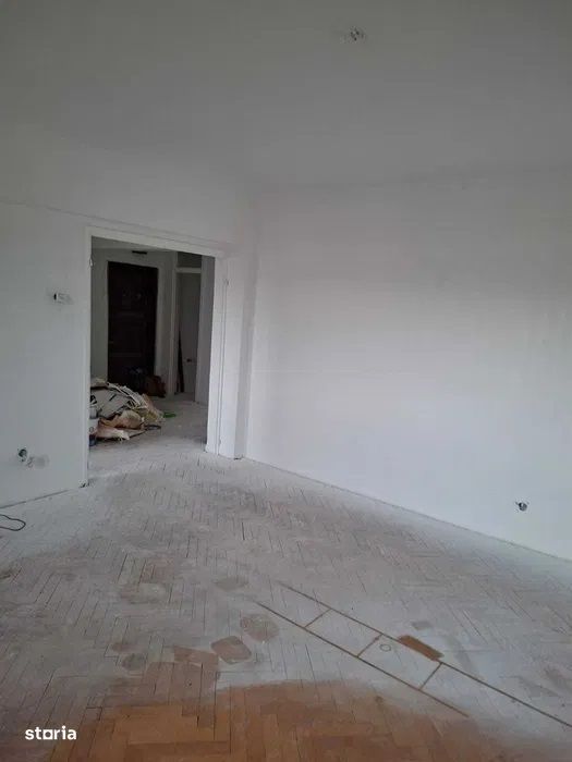 Unirii - Vanzare apartament 3 camere - Str. Decebal