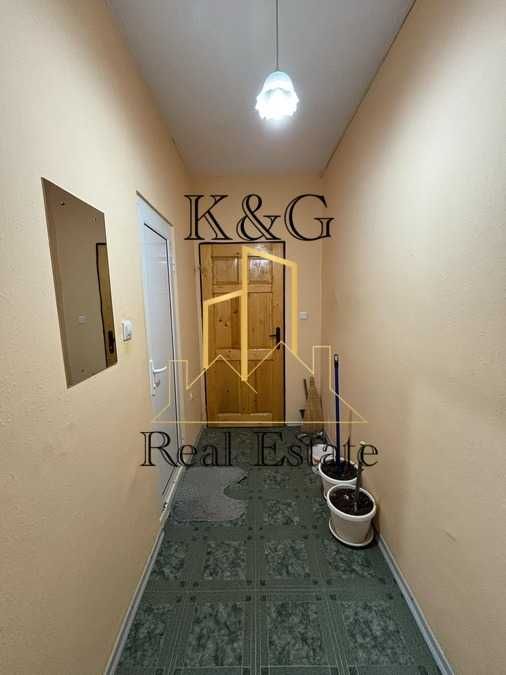 Продава се Двустаен апартамент в Разград, Орел - 64 кв.м за 997 €/кв.м - Снимка #5