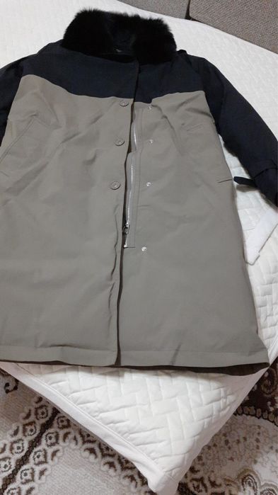 Продам пуховик парка