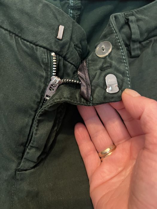 Pantaloni chino verde inchis marimea M