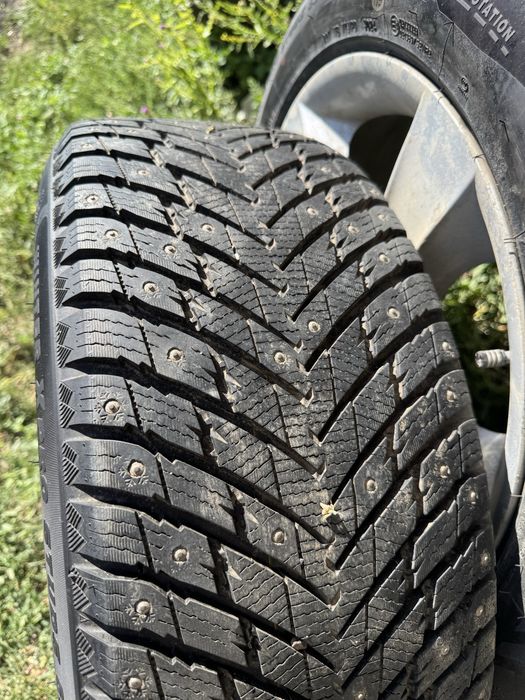 Диски х5 оригинал r19 шины как новые