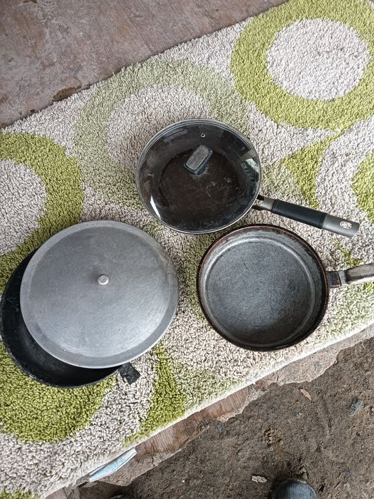 Продам сковородки