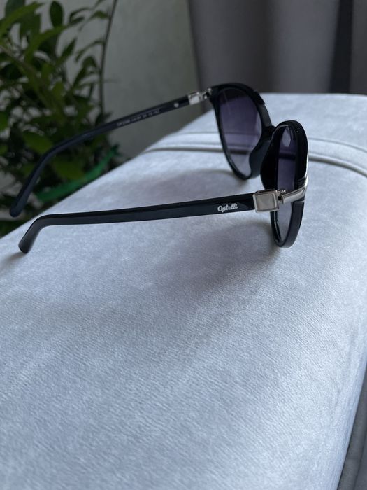 Очки солнцезащитные новые