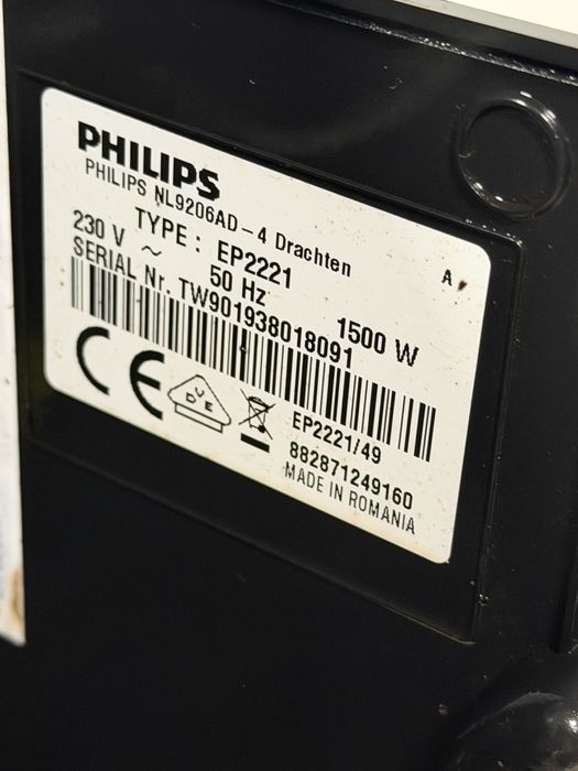 Кафемашина кафе автомат Philips EP2221 с гаранция