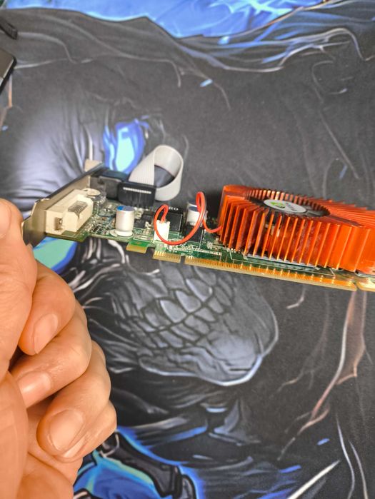 Продам видеокарту NVIDIA GF 315