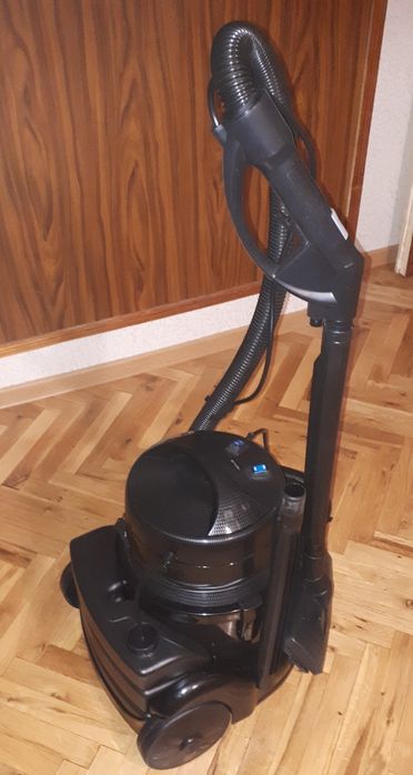 Rovus phantom /wet and dry vacuum
