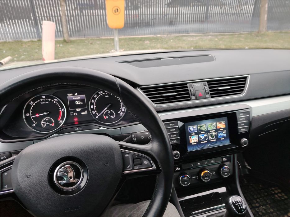 Skoda superb 2016