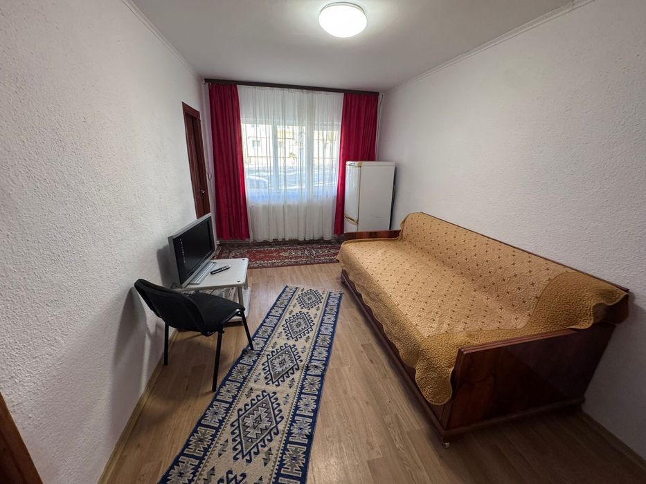 Inchiriez garsoniera 22mp Burdujeni cu centrala proprie