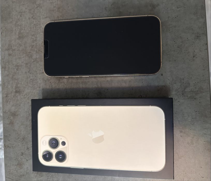 Vand/Schimb iPhone 13 Pro Max Gold