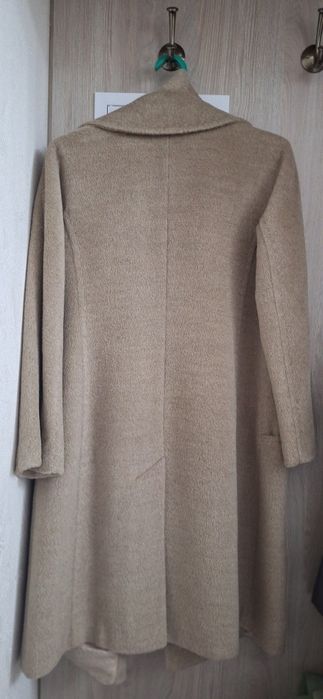 Продам женское пальто