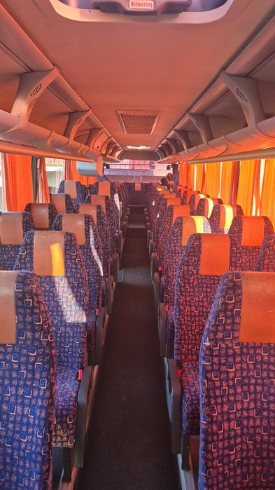 Inchririere Autocar 52 de locuri