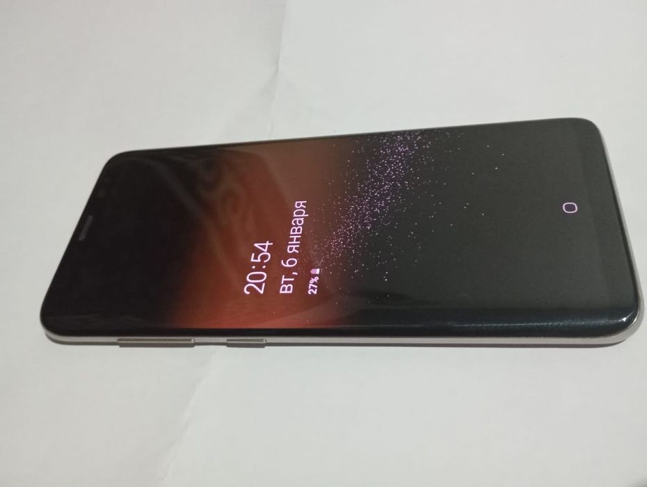 Самсунг с8 Samsungs s8