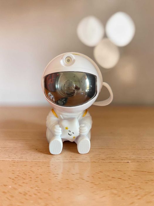 LED звездно небе лампа Astronaut