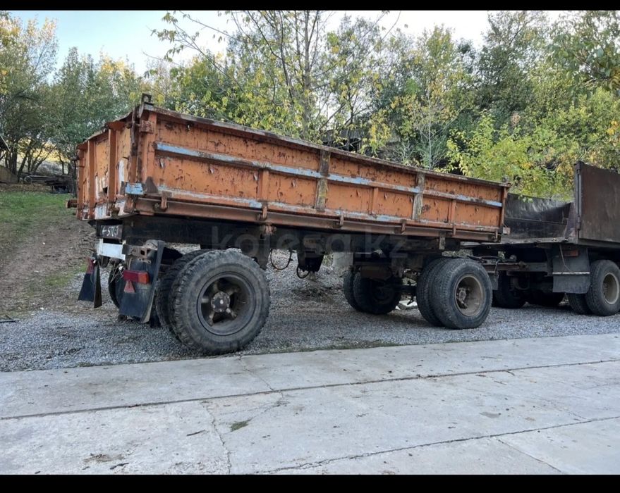 Самосвальный прицеп