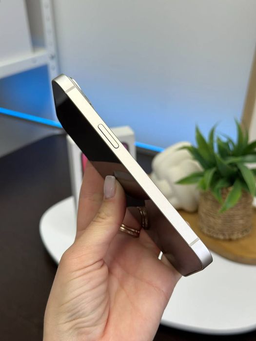 Iphone 14 в идеальном состояний