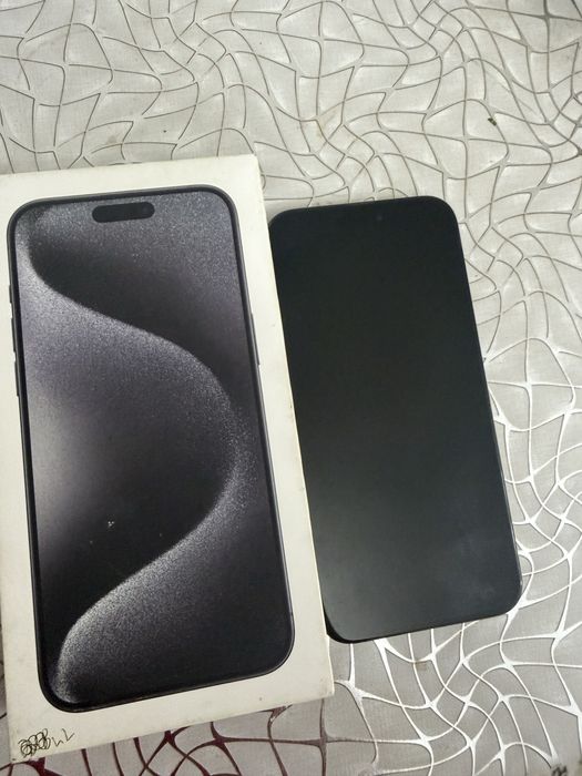 Apple 17 pro max