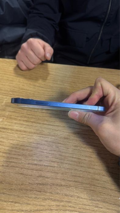 iphone 12 126гб емкость 100