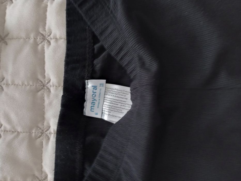 Лот от тениски Mayoral и черен панталон 6 години