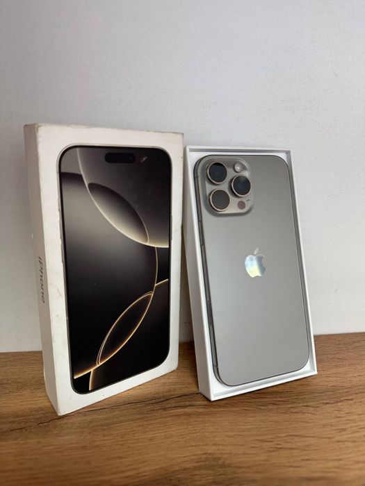 iPhone 16 Pro Max