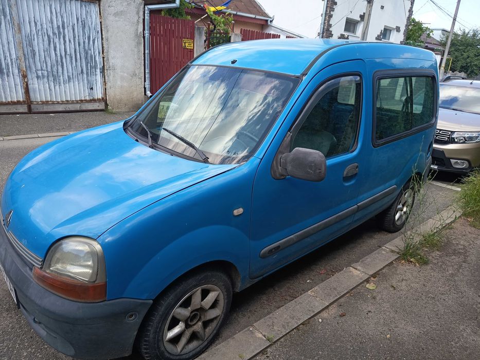 Transport marfa cu Renault kangoo in București și Ilfov