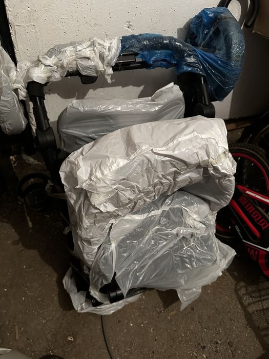 Продам коляску Kinderkraft