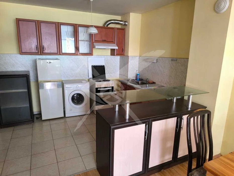 Дава се под наем Двустаен апартамент в София, Левски В - 60 кв.м за 448.8 € - Снимка #1