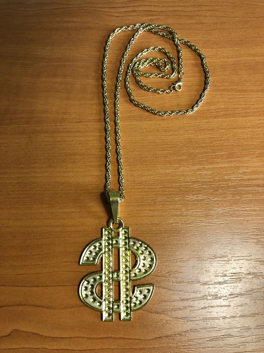 Луксозна шнола за коса с камъни